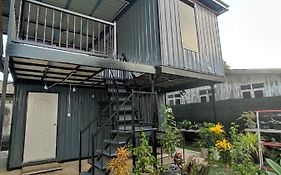Cabin Roomstay Kak Ton